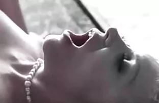 XXX दो लोग पिक्चर वीडियो में सेक्सी कठोरता से परीक्षण के गुदा के रूसी गुड़िया ANI