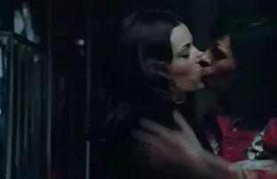 XXX आदमी सेक्सी पिक्चर पिक्चर हिंदी में एक 18 वर्षीय लड़की के बट में बाहर था और उसके मुंह समाप्त