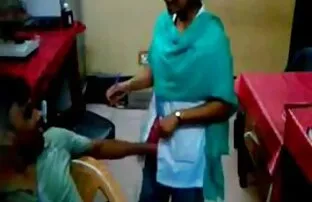 XXX दो सेक्सी पिक्चर का वीडियो हिंदी में लोग गड़बड़ एक सेक्सी वेश्या में के गांड