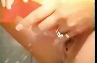 XXX सेक्स पिक्चर वीडियो में सेक्सी में एक कोठरी के साथ एक युवा खजांची