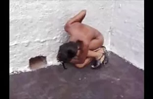 XXX Slavkaya सेक्सी पिक्चर वीडियो में दिखाओ Telochka खूबसूरती से अपने नाखून फ़ाइल मार डाला