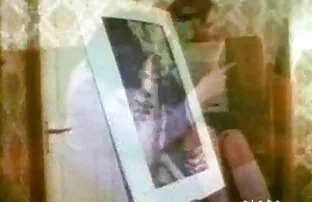 XXX Tanned सौंदर्य दोनों छेद खोल दिया है सेक्सी पिक्चर दिखाइए वीडियो में