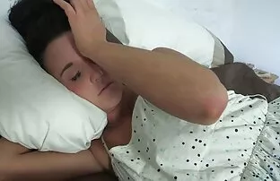 XXX रूसी लड़की बनाता है एक मिठाई झटका करने के हिंदी सेक्सी पिक्चर वीडियो में लिए एक सोना भाई