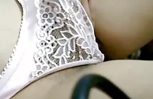 XXX परिपक्व पुरुष spanked युवा पत्नी और सेक्सी सेक्सी पिक्चर वीडियो में टक्कर लगी है उसके में के बट