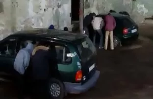 XXX सुंदर सेक्सी सेक्सी पिक्चर हिंदी में रूसी महिला थे पानी के पायलटों और Strapat