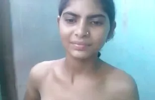 XXX बेडरूम में सुंदर युवा युगल सेक्स हिंदी में सेक्सी पिक्चर वीडियो