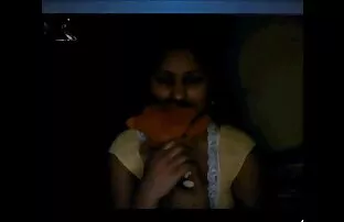 XXX युवा लड़की के साथ लंबे समय सेक्सी पिक्चर वीडियो में आना चाहिए बाल लेता है एक शॉवर अगले करने के लिए के वसा महिला